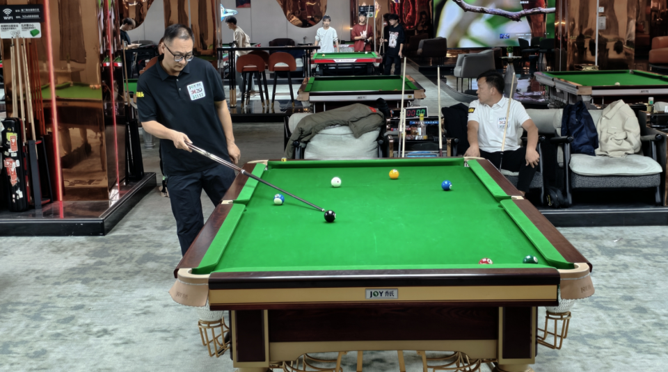 深耕中式八, com