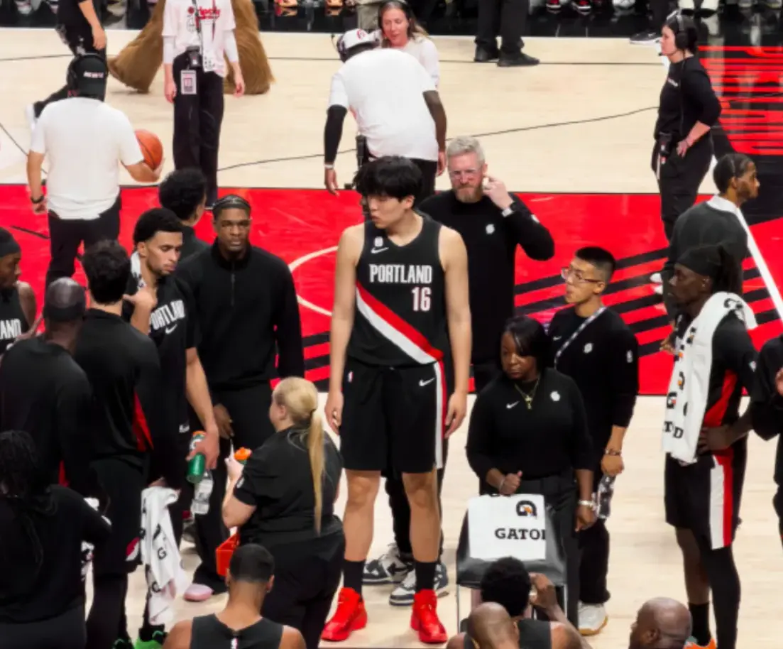 强攻造成犯, 罚全中, 开拓者队打